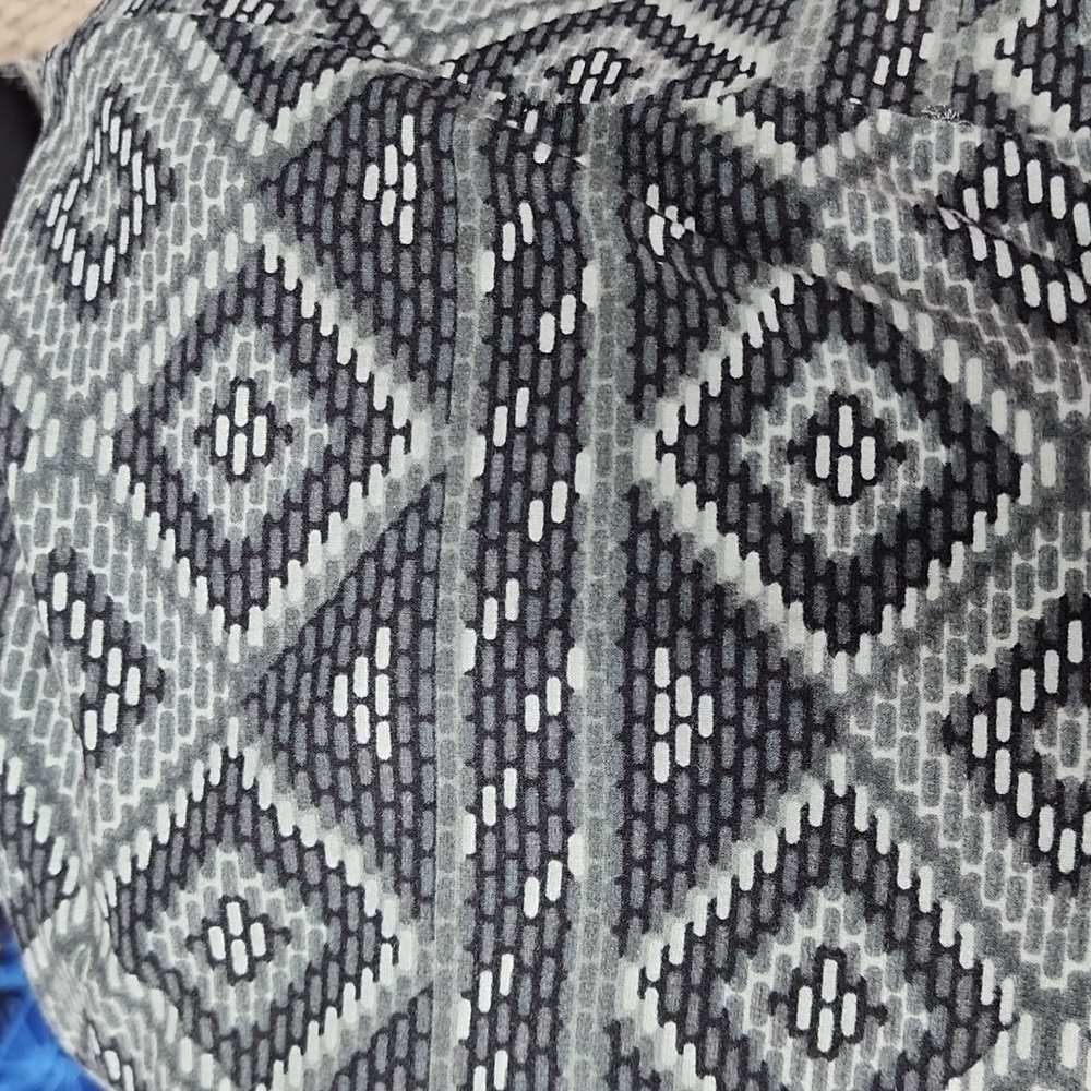 LulaRoe tall and curly leggings